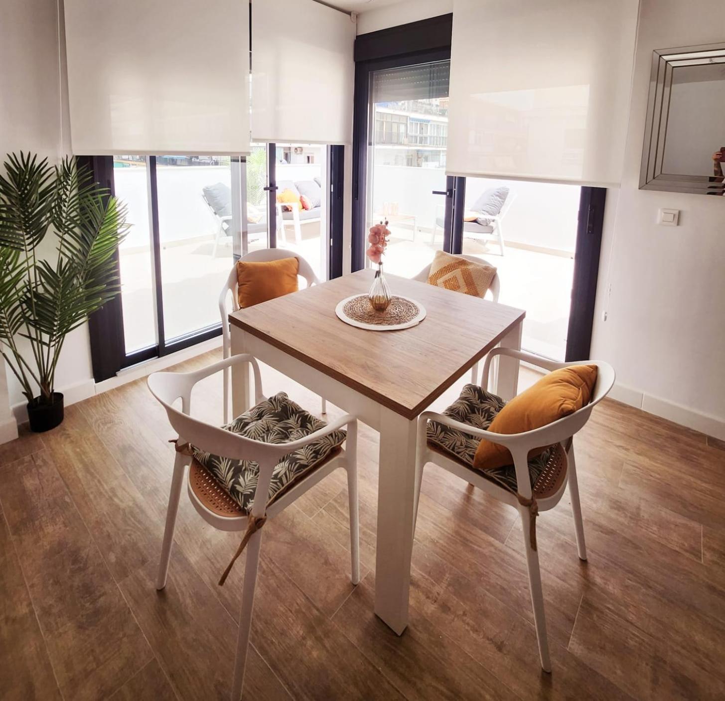 Novamar Apartamentos Fuengirola Extérieur photo